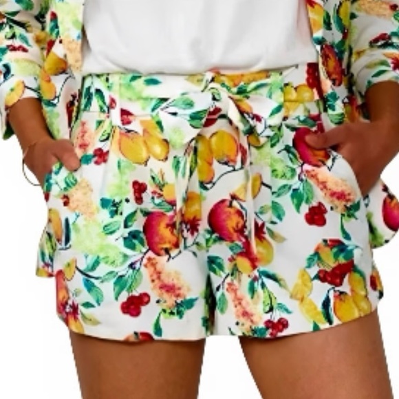 Dresses & Skirts - White Floral Fruit Print Shorts
